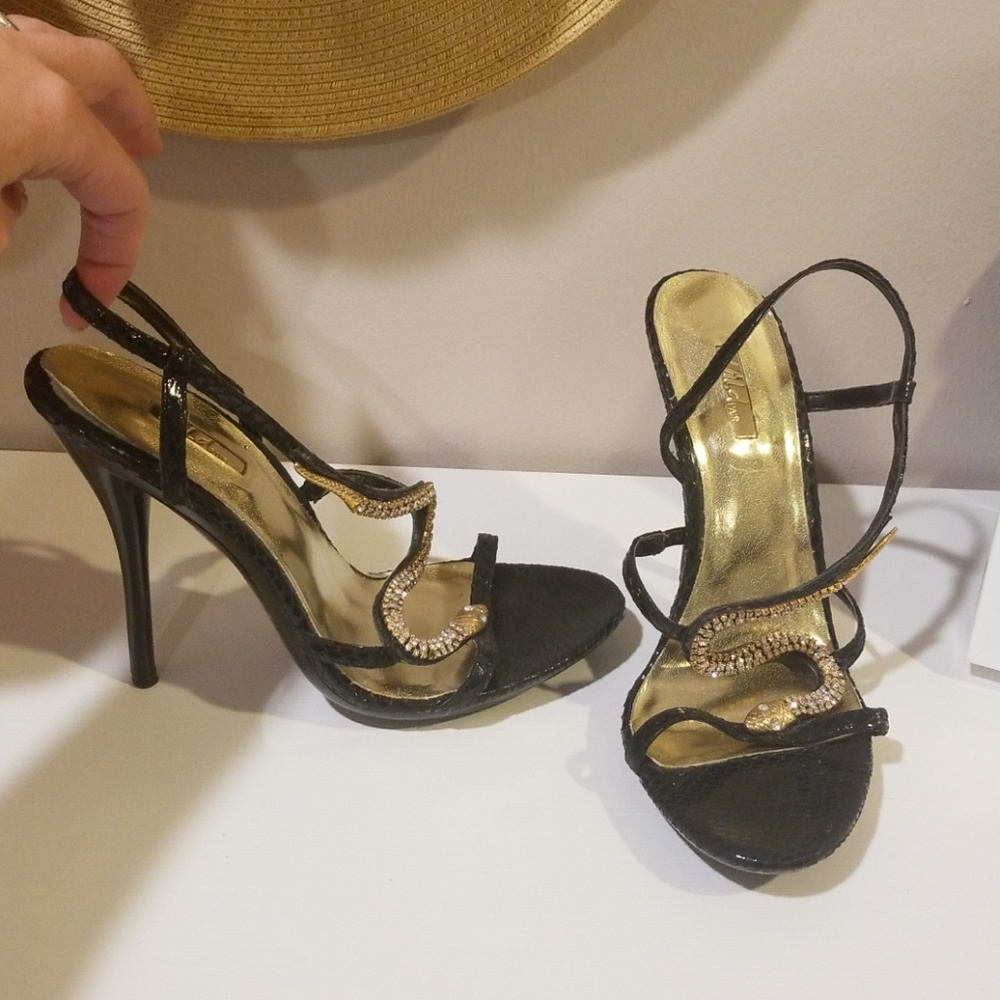 Sexy gold snake detailed heels